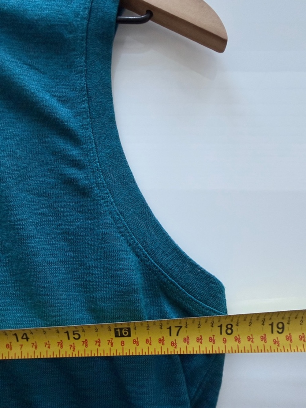 ATHLETA Breezy Tank - Coastal Teal Women’s M lightweight - Picture 6 of 8